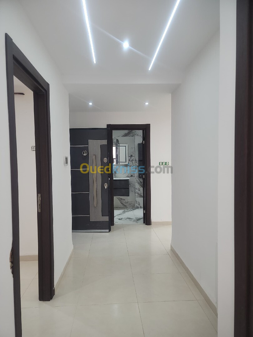 Vente Appartement F4 Alger Ain taya