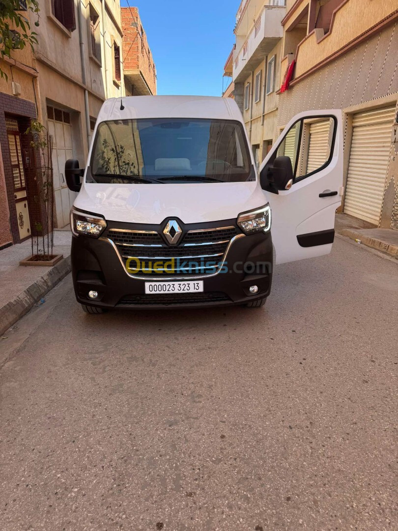 Renault Master 2023 