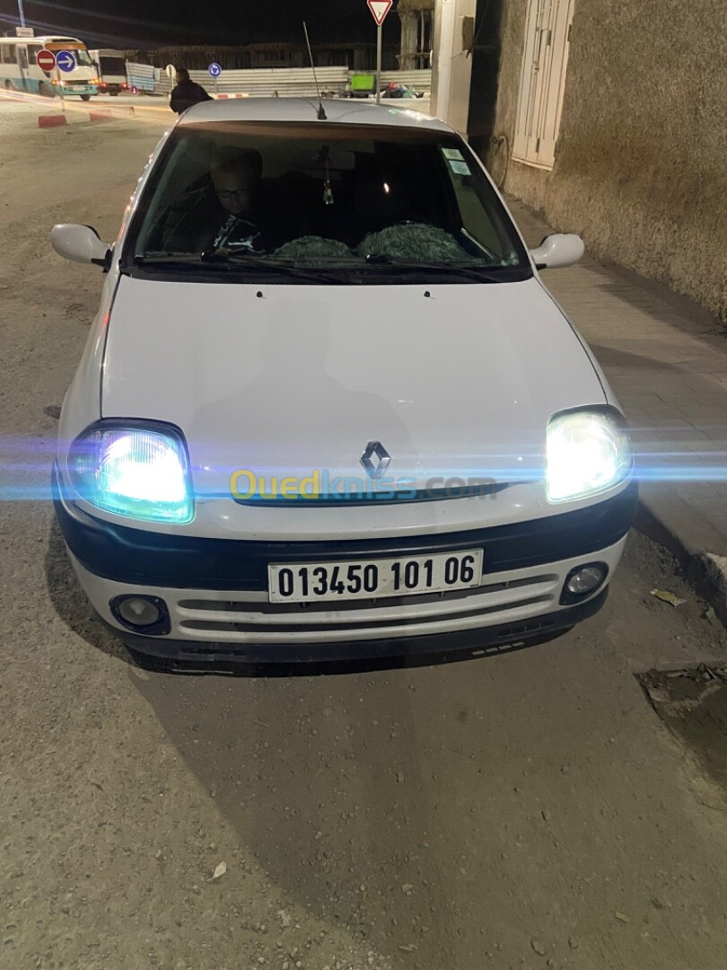 Renault Clio debza 2001 