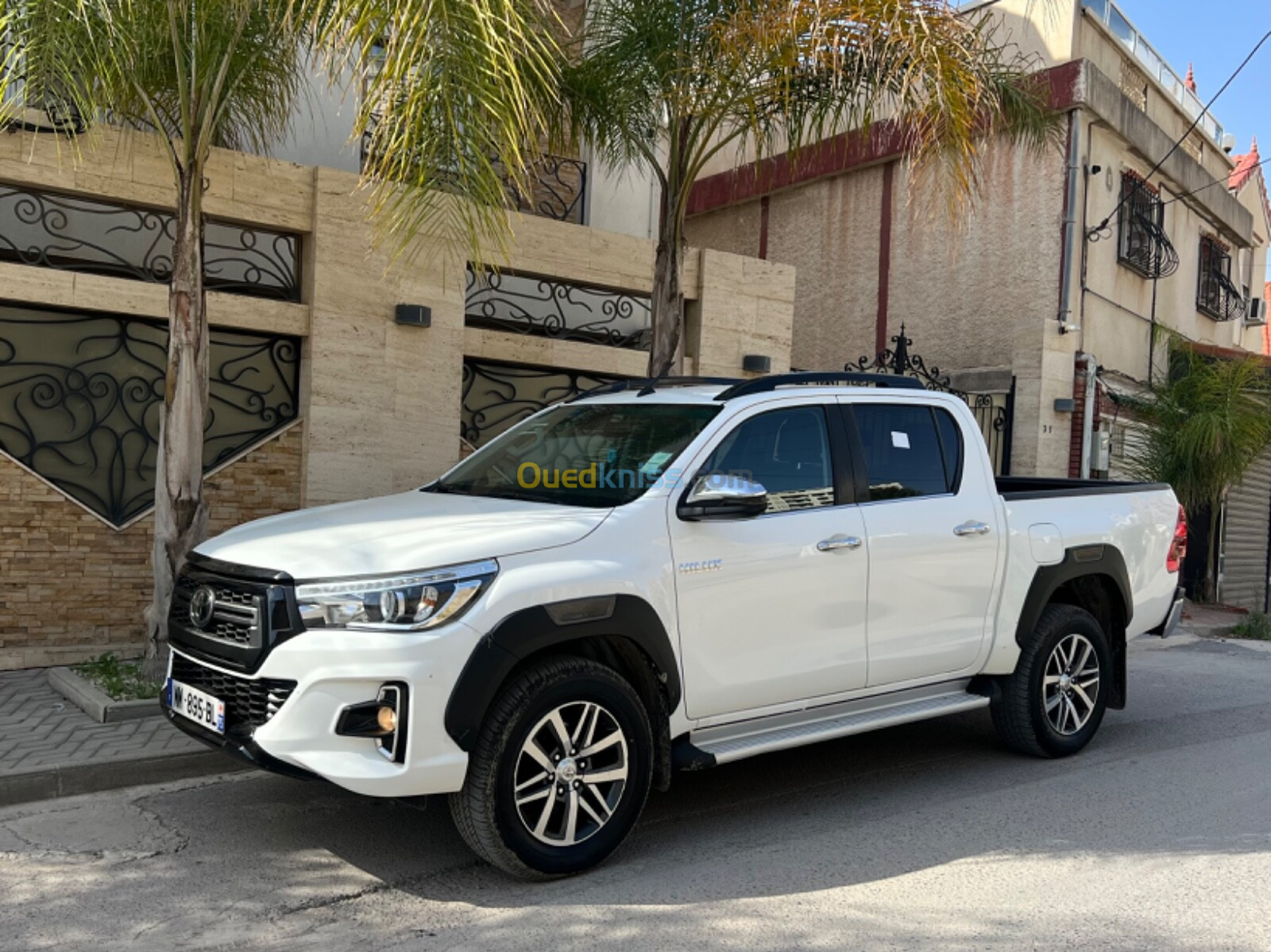 Toyota Hilux 2020 LEGEND DC 4x4 Pack Luxe