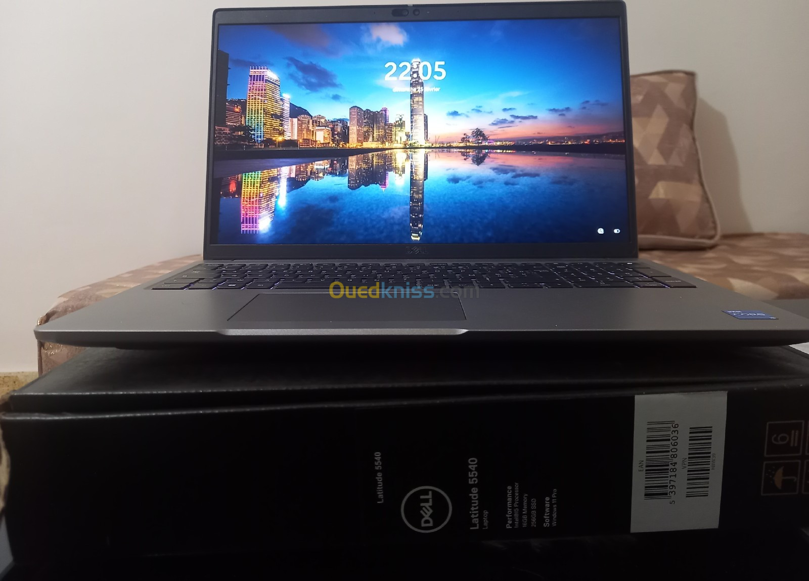 DELL latitude 5440 