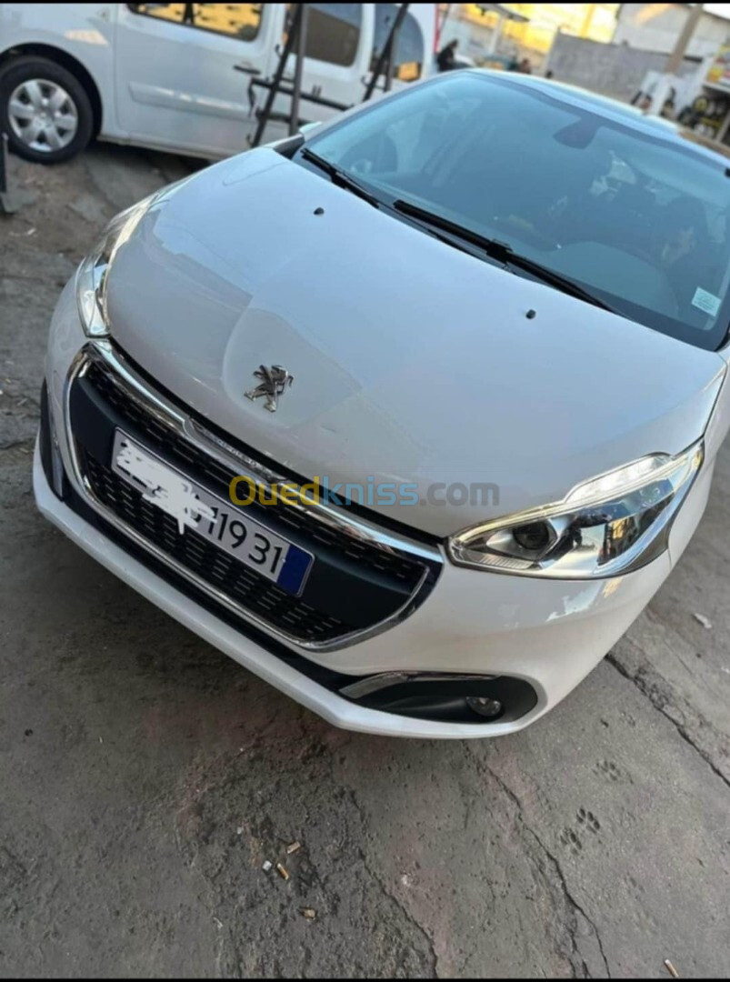 Peugeot 208 2019 Allure Facelift