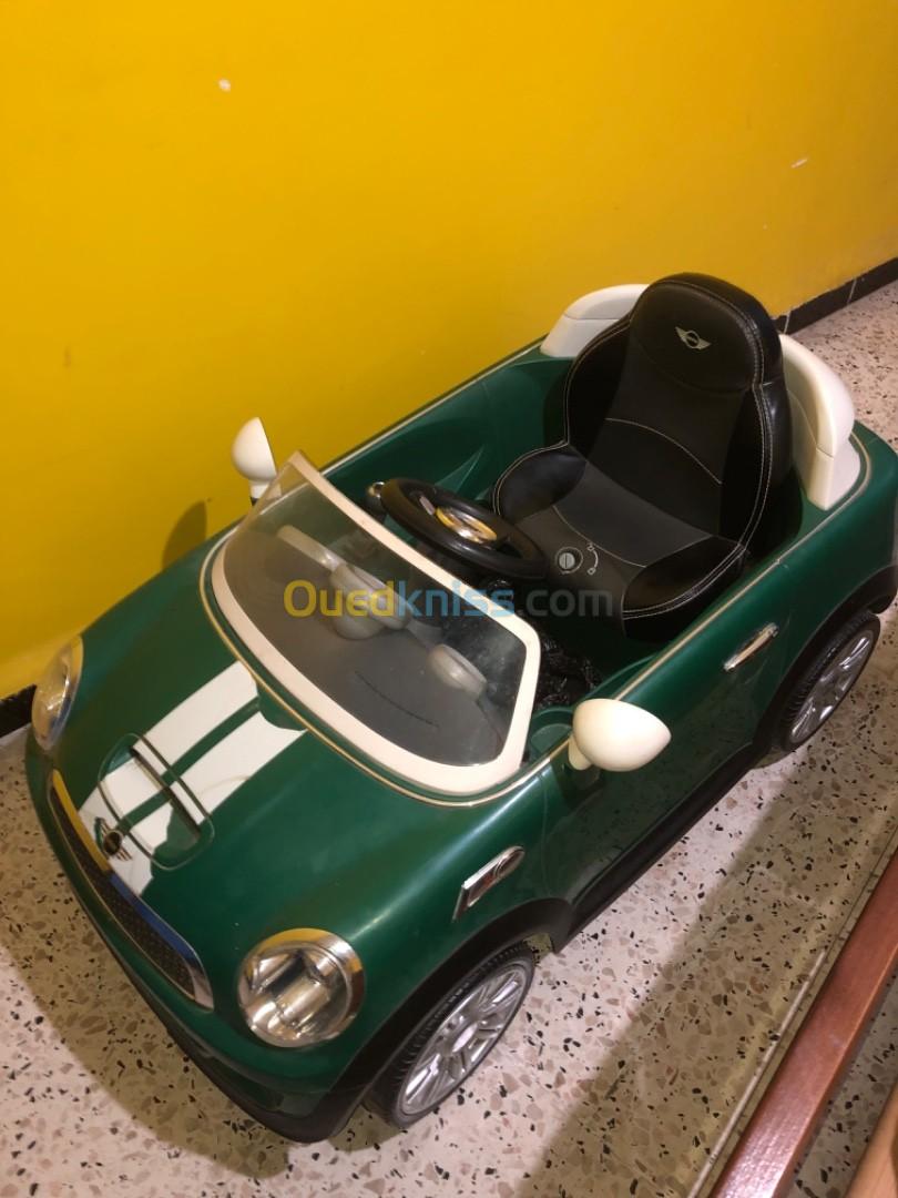 Voiture pour enfant (Mini Cooper)