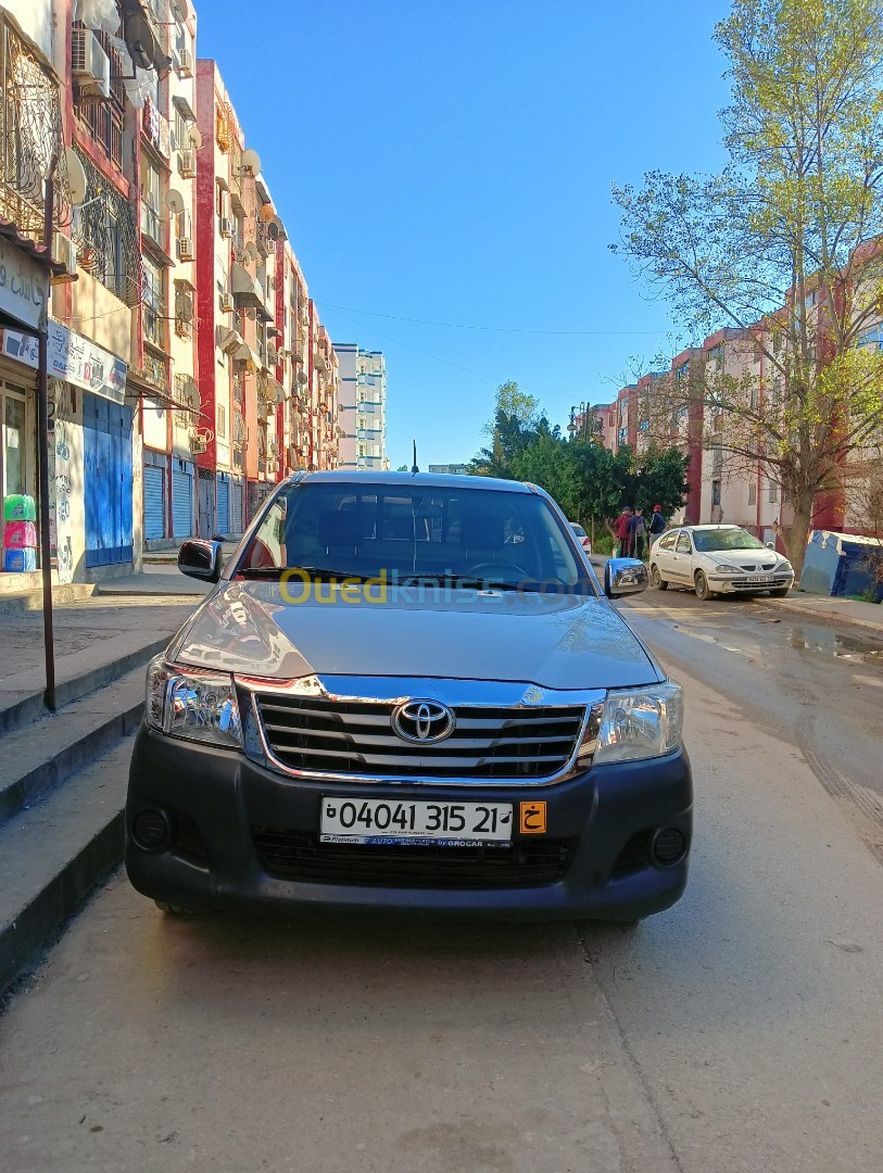 Toyota Hilux 2015 LEGEND SC 4x2