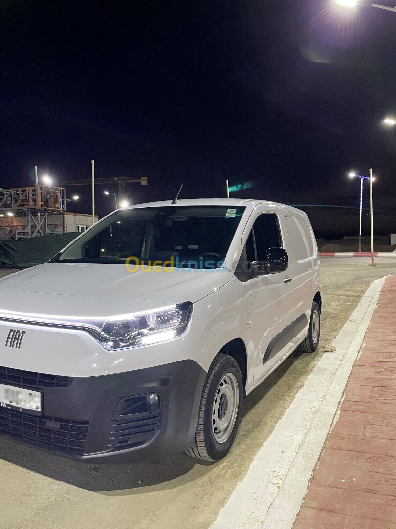 Fiat Doblo 2023 La toute