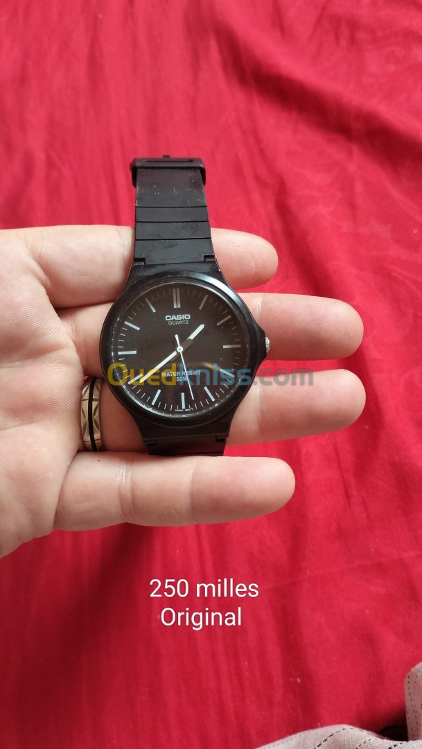 Montre discount casio original