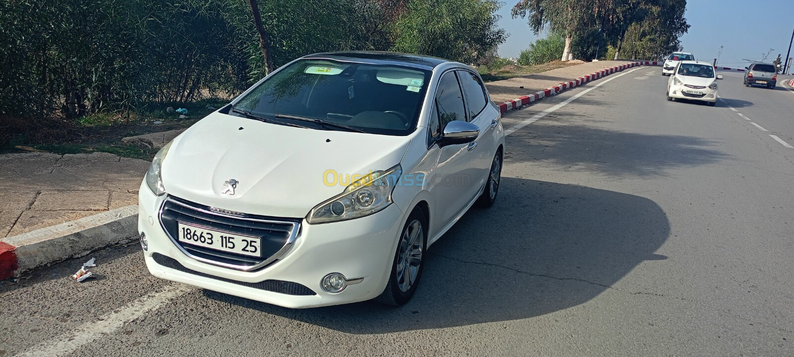 Peugeot 208 2015 Allure