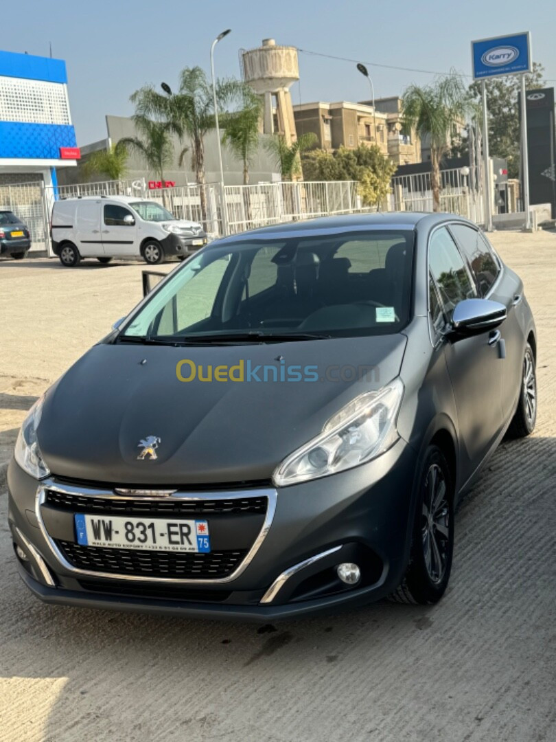 Peugeot 208 2017 Allure