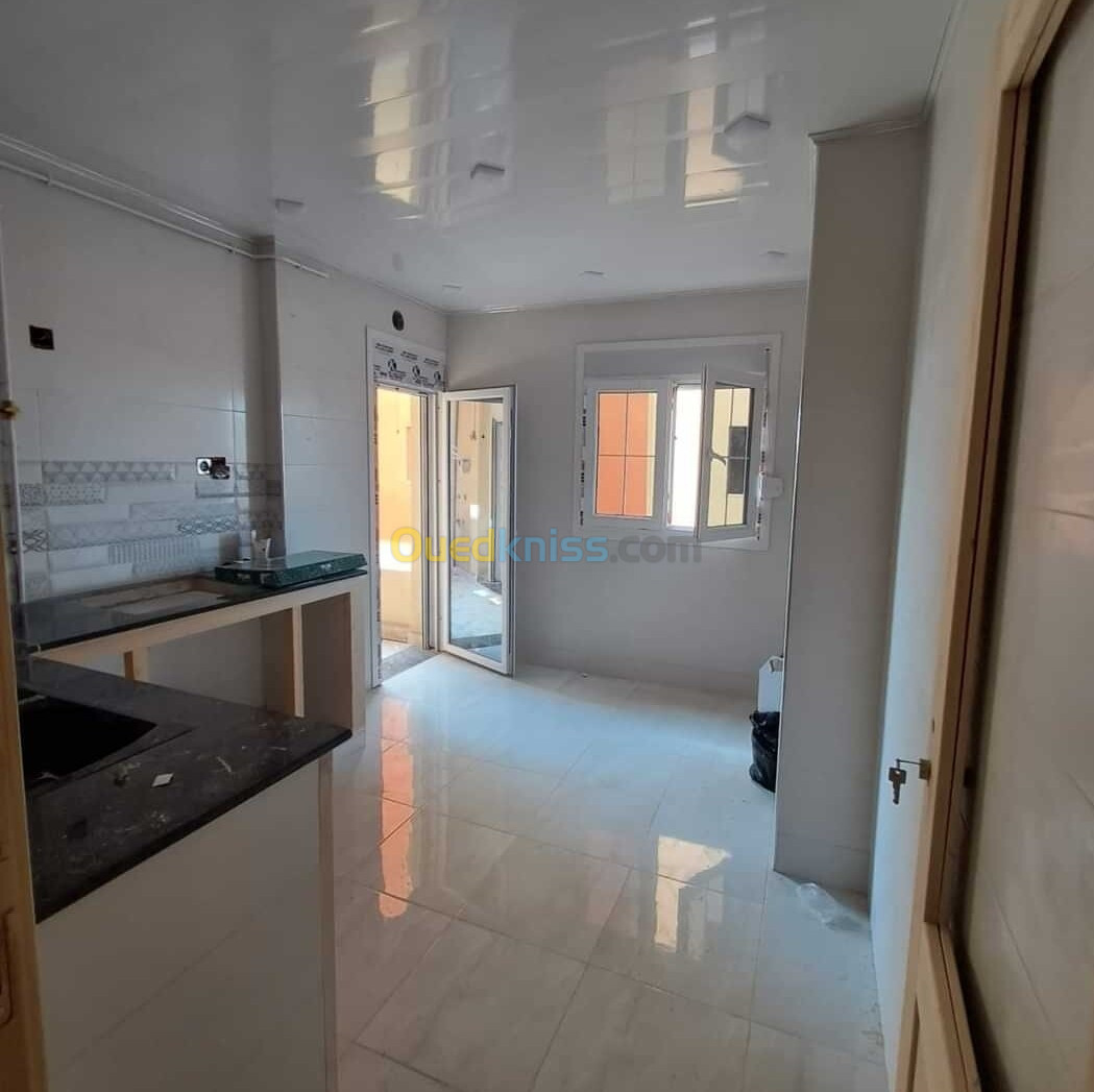 Vente Appartement F4 Alger Ain taya