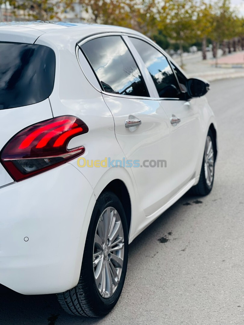 Peugeot 208 2018 208