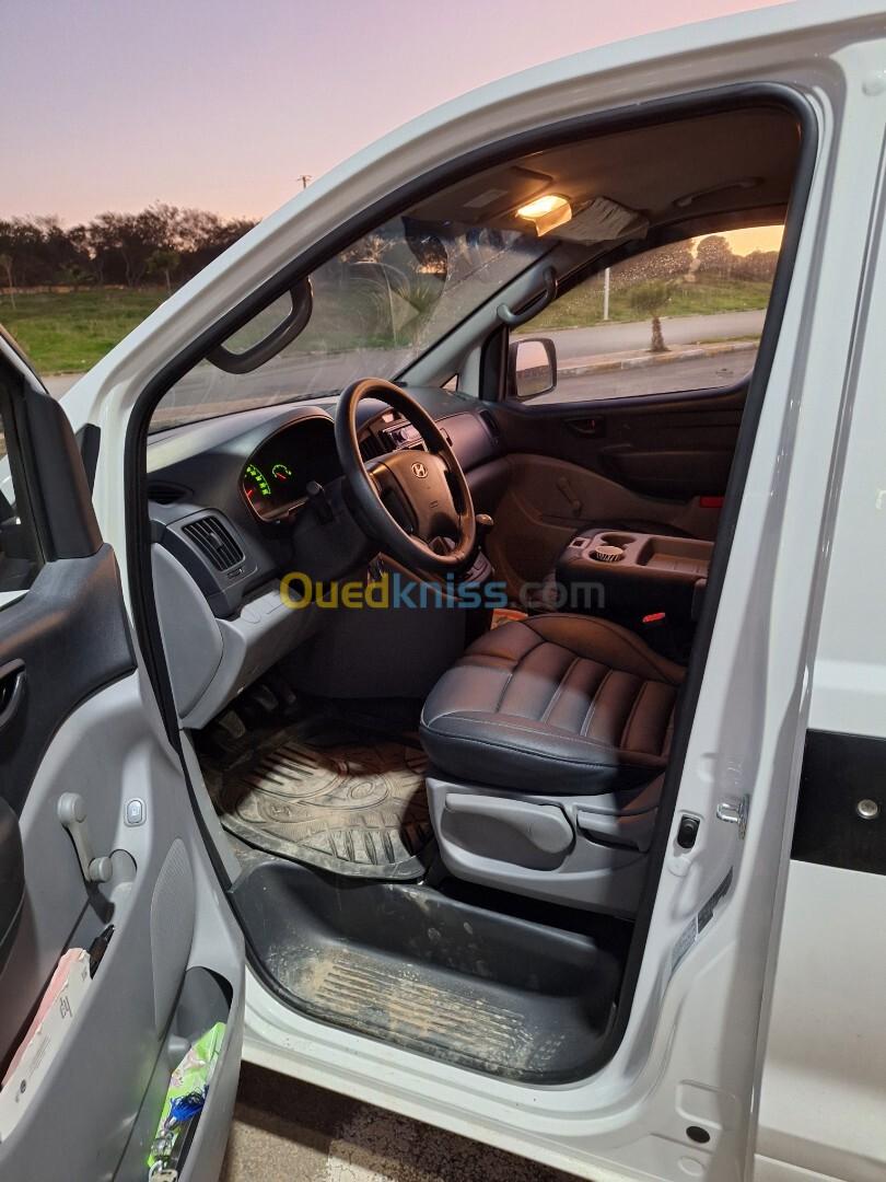 Hyundai H1 2.5 turbo diesel 125ch 2015