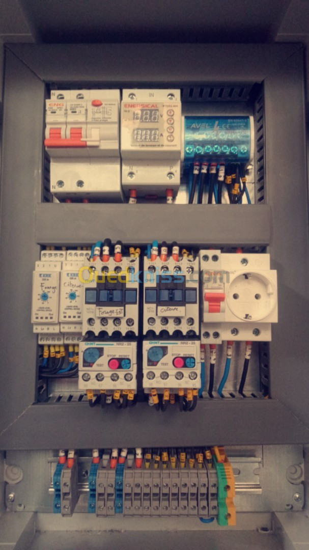Réalisation et vente des armoires électriques sur command