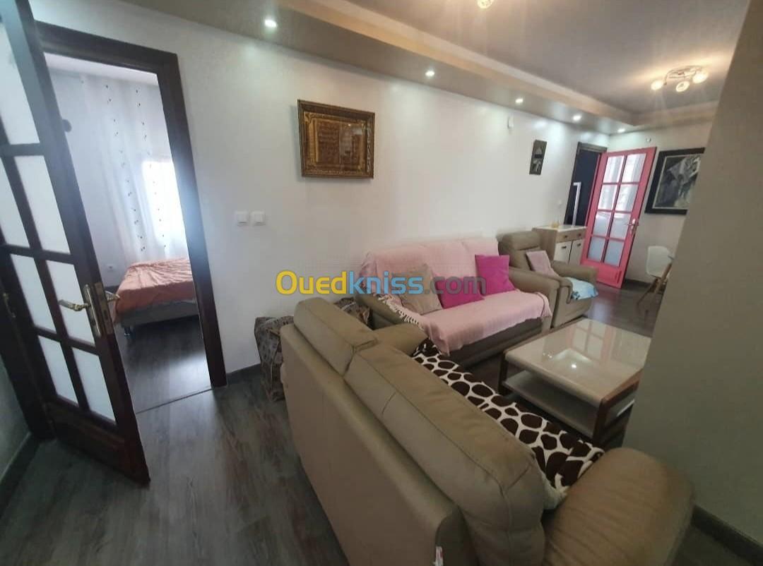 Location Appartement F4 Alger El mouradia