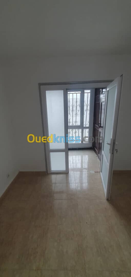 Location Appartement F3 Alger Said hamdine