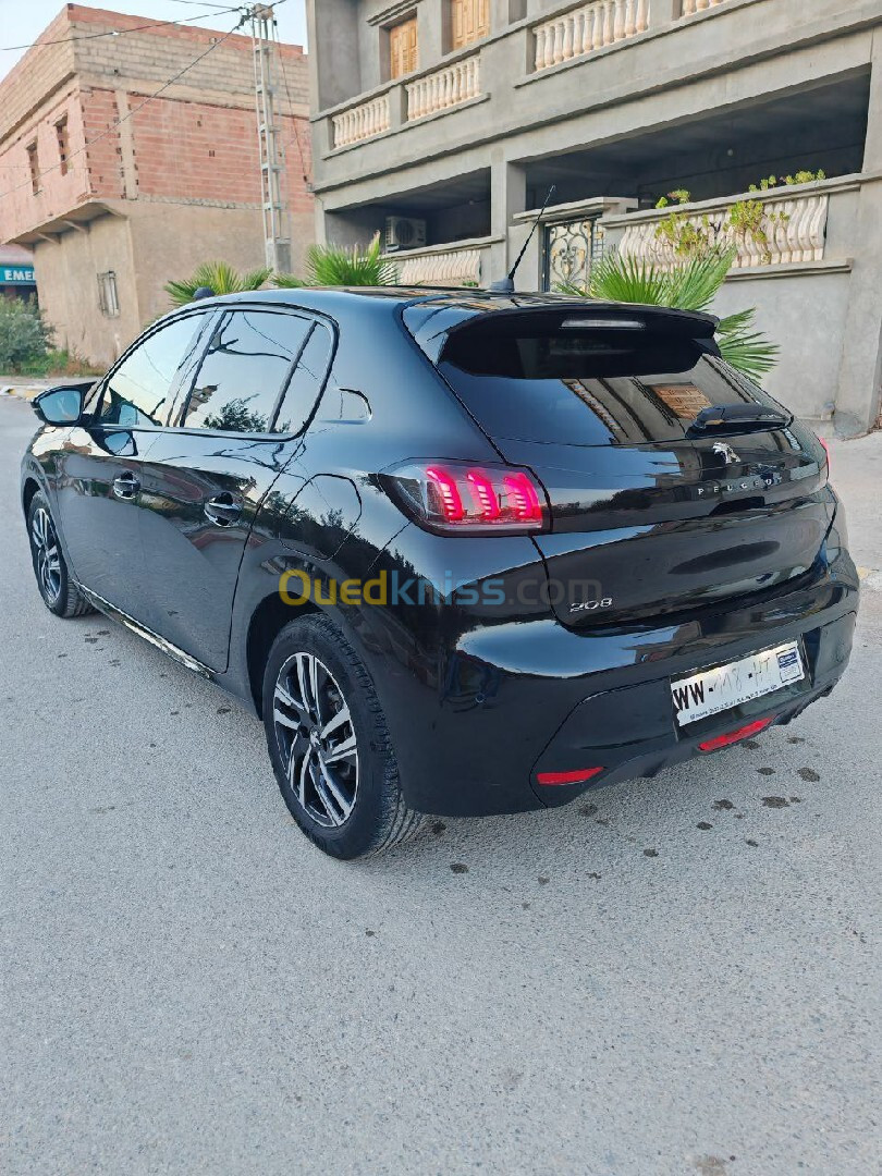 Peugeot 208 2022 Allure