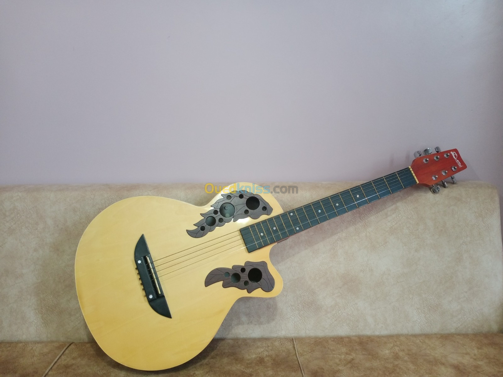 guitare dars model das-mf382 N