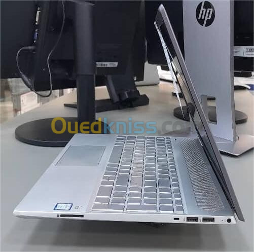 LAPTOP HP PAVILION 15-CS I7-8550 8G 1T HDD+128 SSD 15,6".