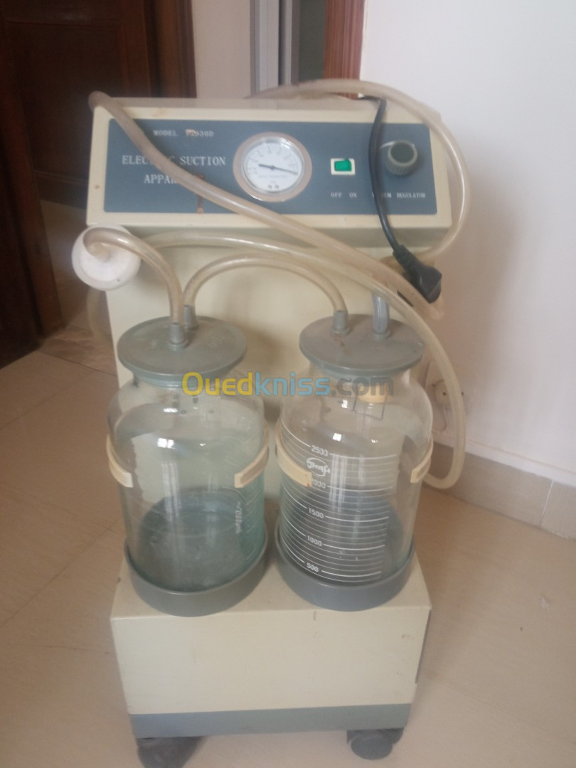 Vend aspirateur chirurgical 