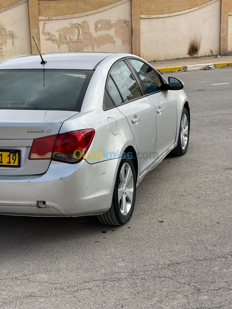 Chevrolet Cruze 2011 Cruze