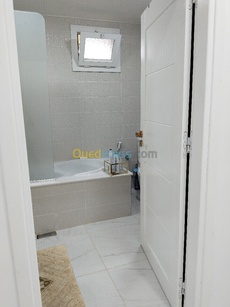 Vente Appartement F2 Alger Ain taya