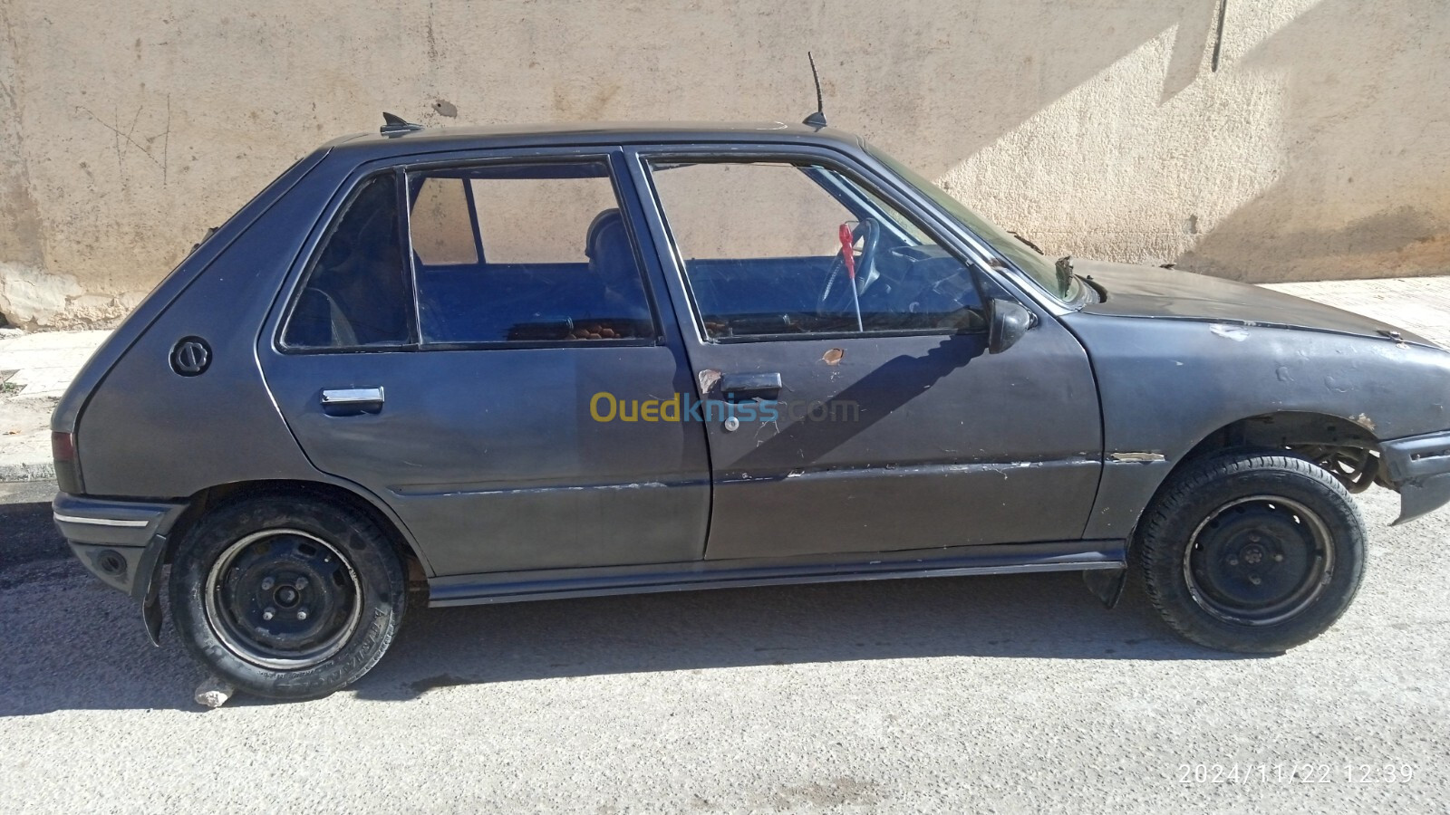 Peugeot 205 1987 205