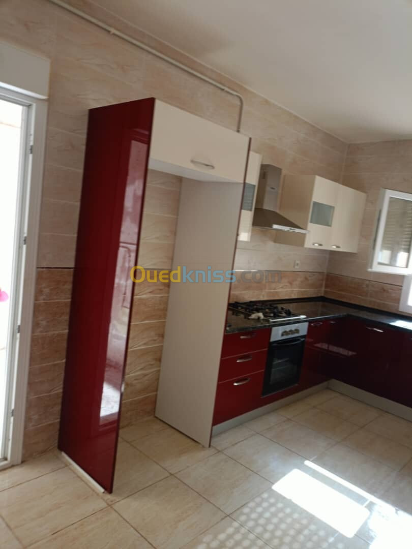 Location Appartement F4 Alger Mahelma