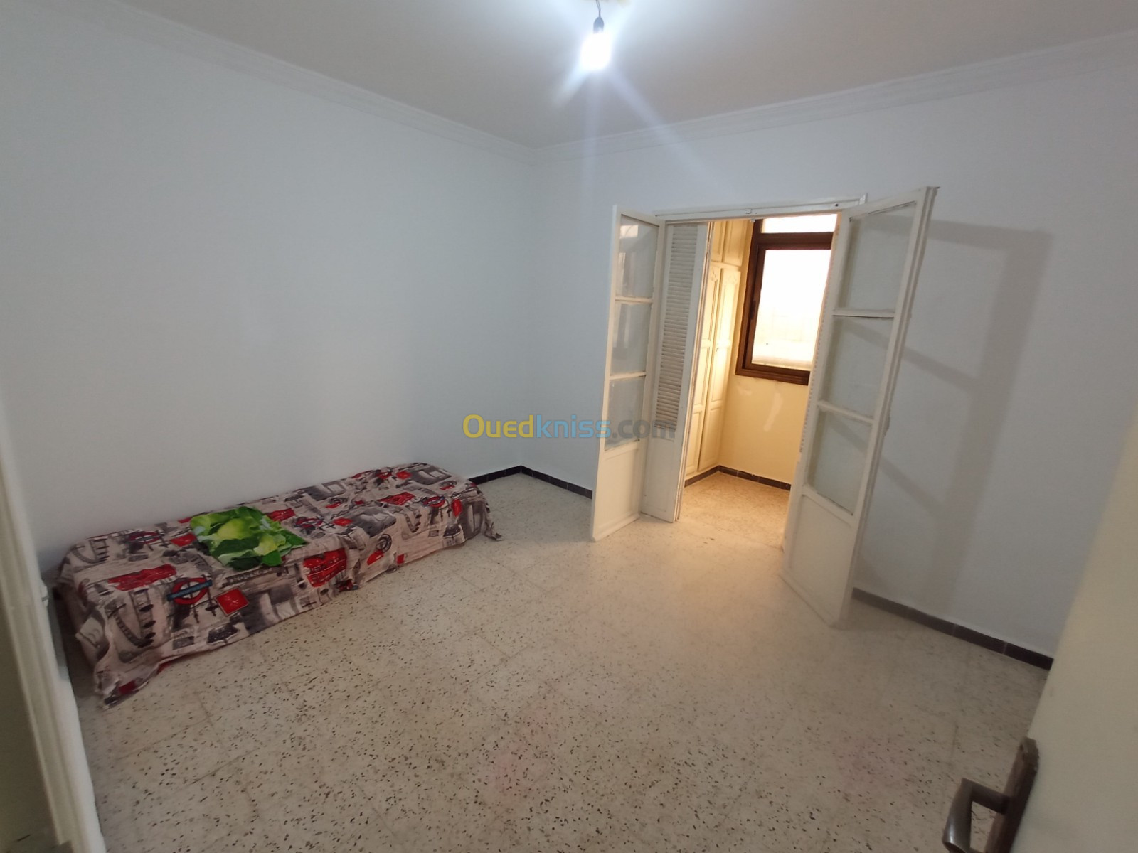 Vente Appartement F2 Alger Les eucalyptus