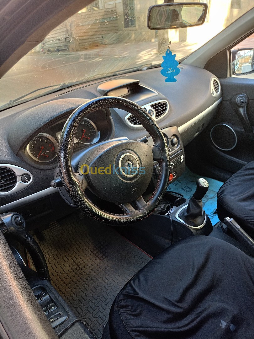 Renault Clio 3 2010 Dynamique