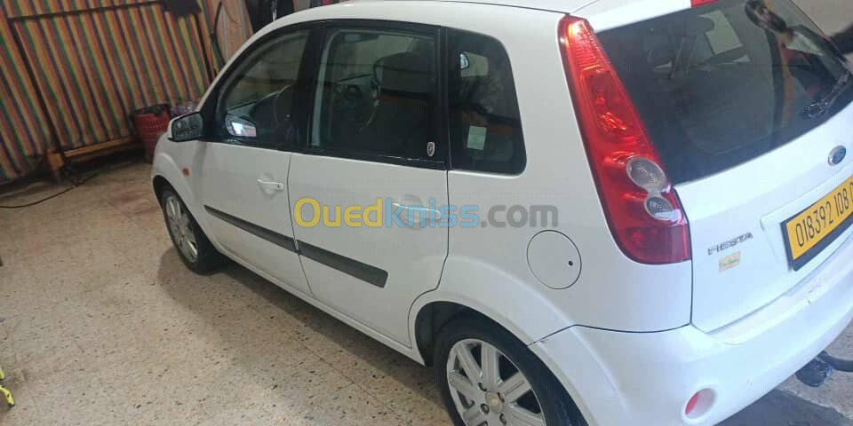 Ford Fiesta 2008 Ghia