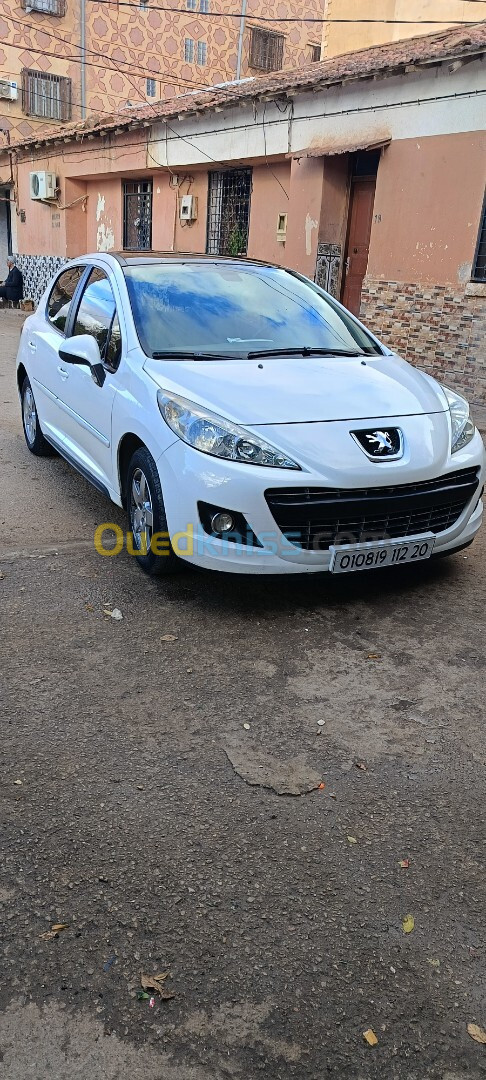 Peugeot 207 2012 