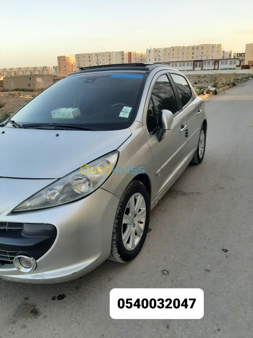 Peugeot 207 2009 Alure spotum