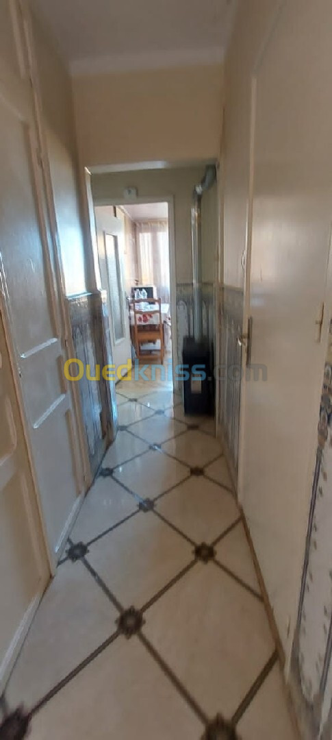 Location Appartement F3 Alger Bab ezzouar