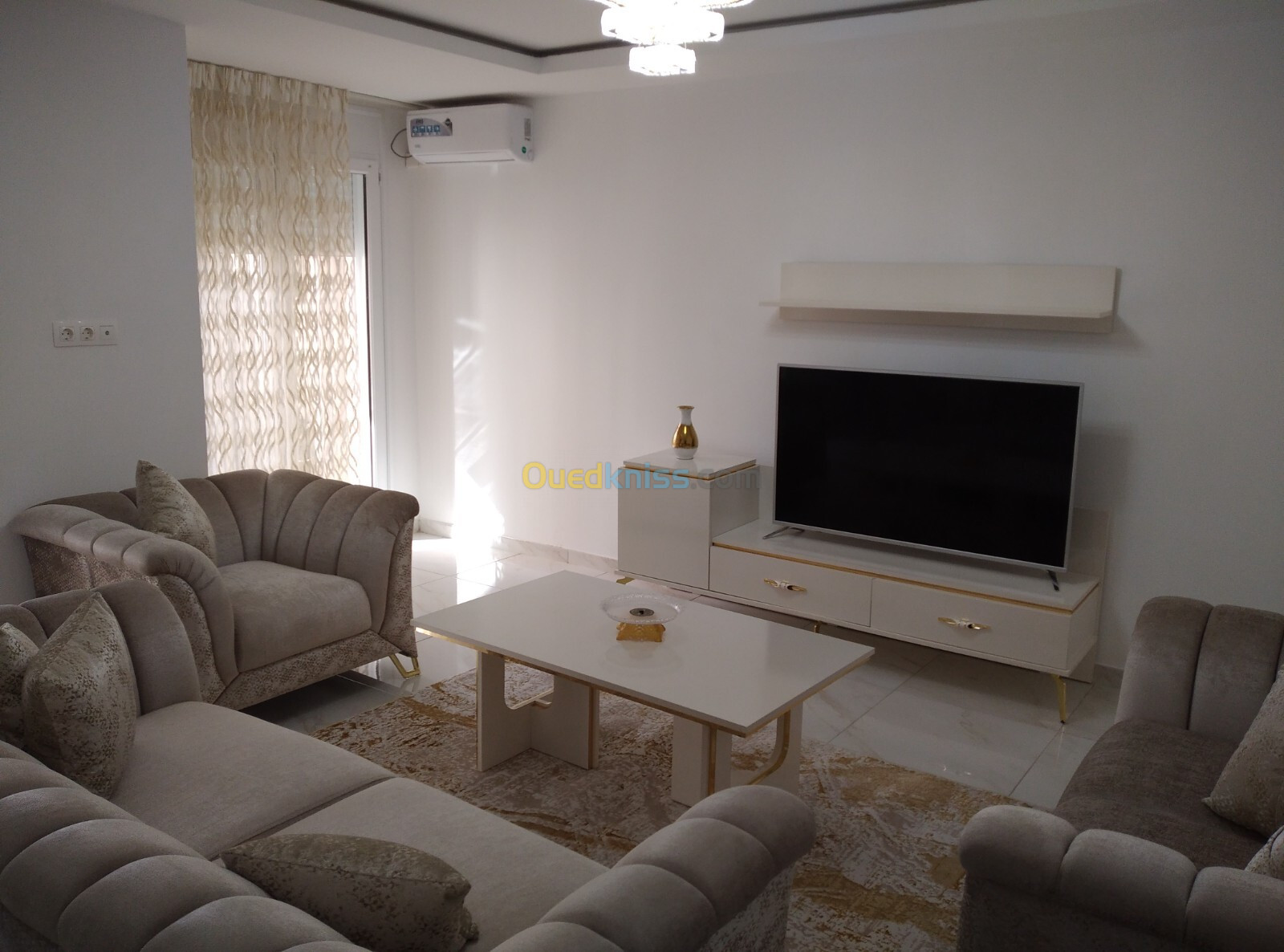 Cherche location Appartement F3 Alger Cheraga