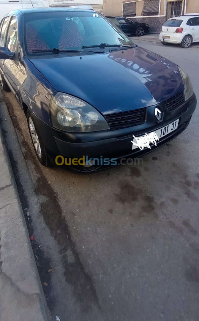 Renault Clio 2 2001 ما شاء الله