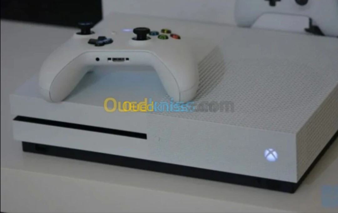 Xbox one s 1TB 