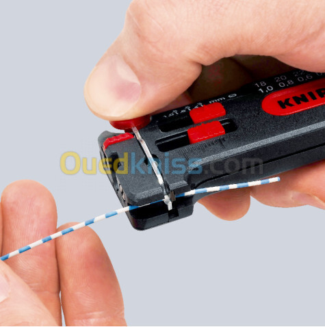 Mini outil à dénuder et coupante , marque knipex , Re : 12 80 100 SB , pour fil , Made in germany .