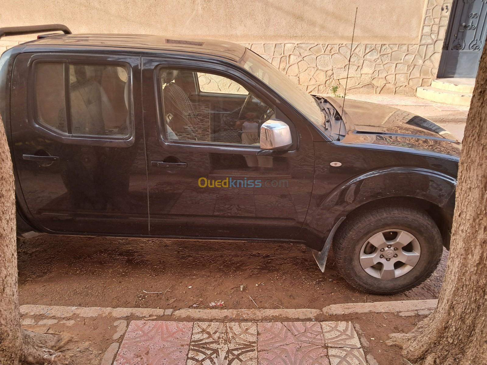 Nissan Navara 2012 Elegance 4x4