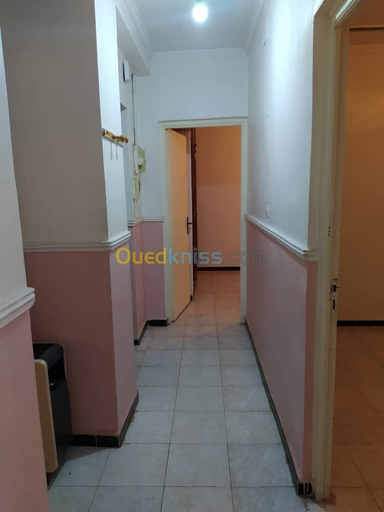 Location Appartement F3 Oran Oran