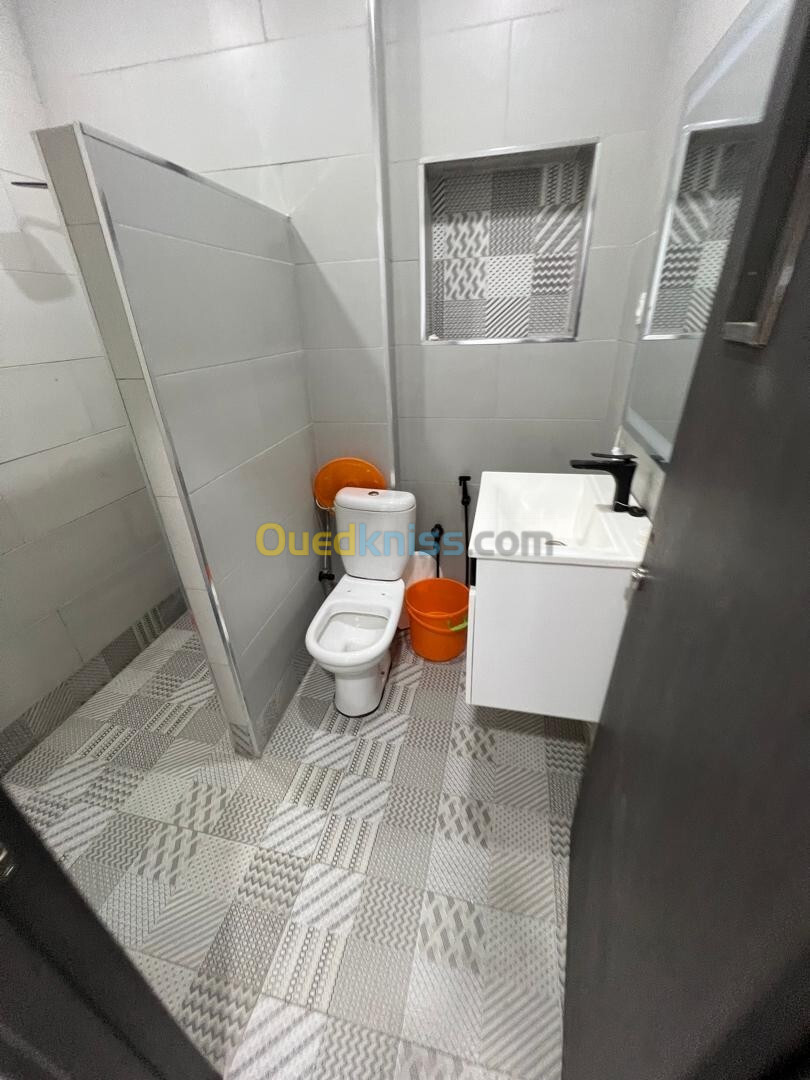 Location vacances Appartement F3 Alger Bordj el kiffan