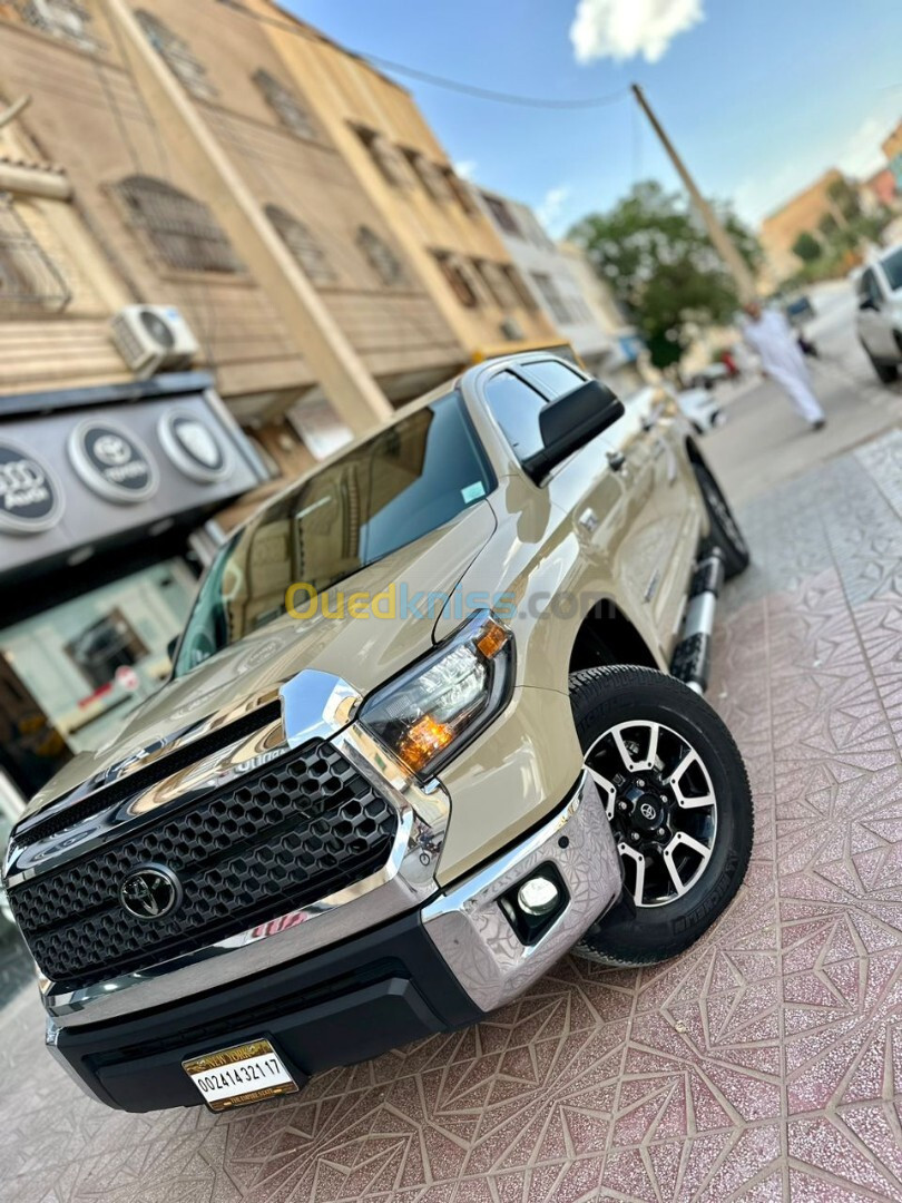 Toyota Tundra 2021 