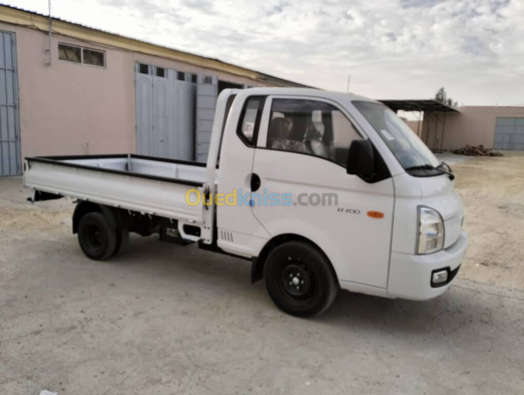 Hyundai H-100 2024 