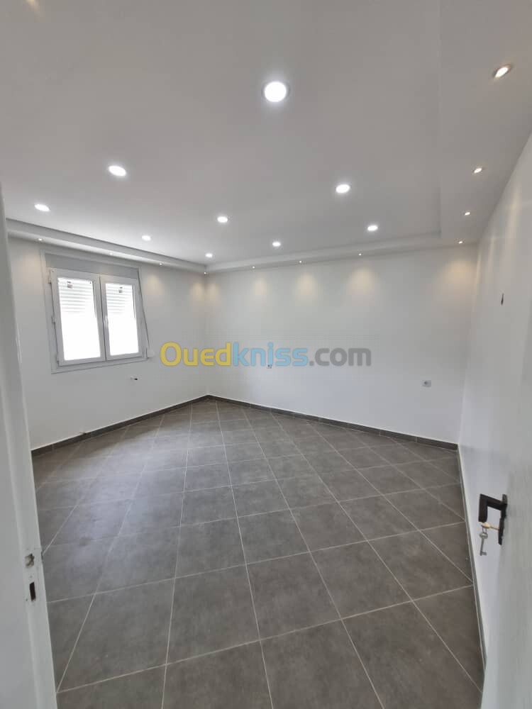 Vente Appartement F3 Alger Bordj el kiffan