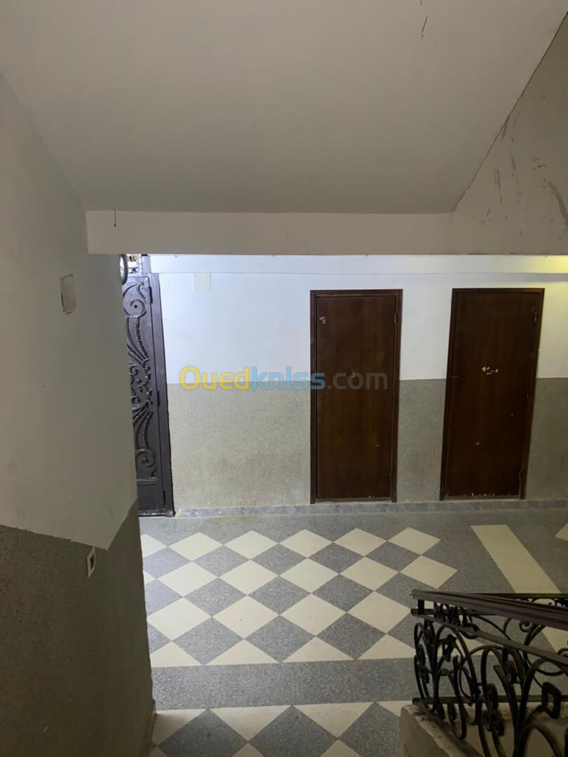 Vente Appartement F3 Alger Bab ezzouar