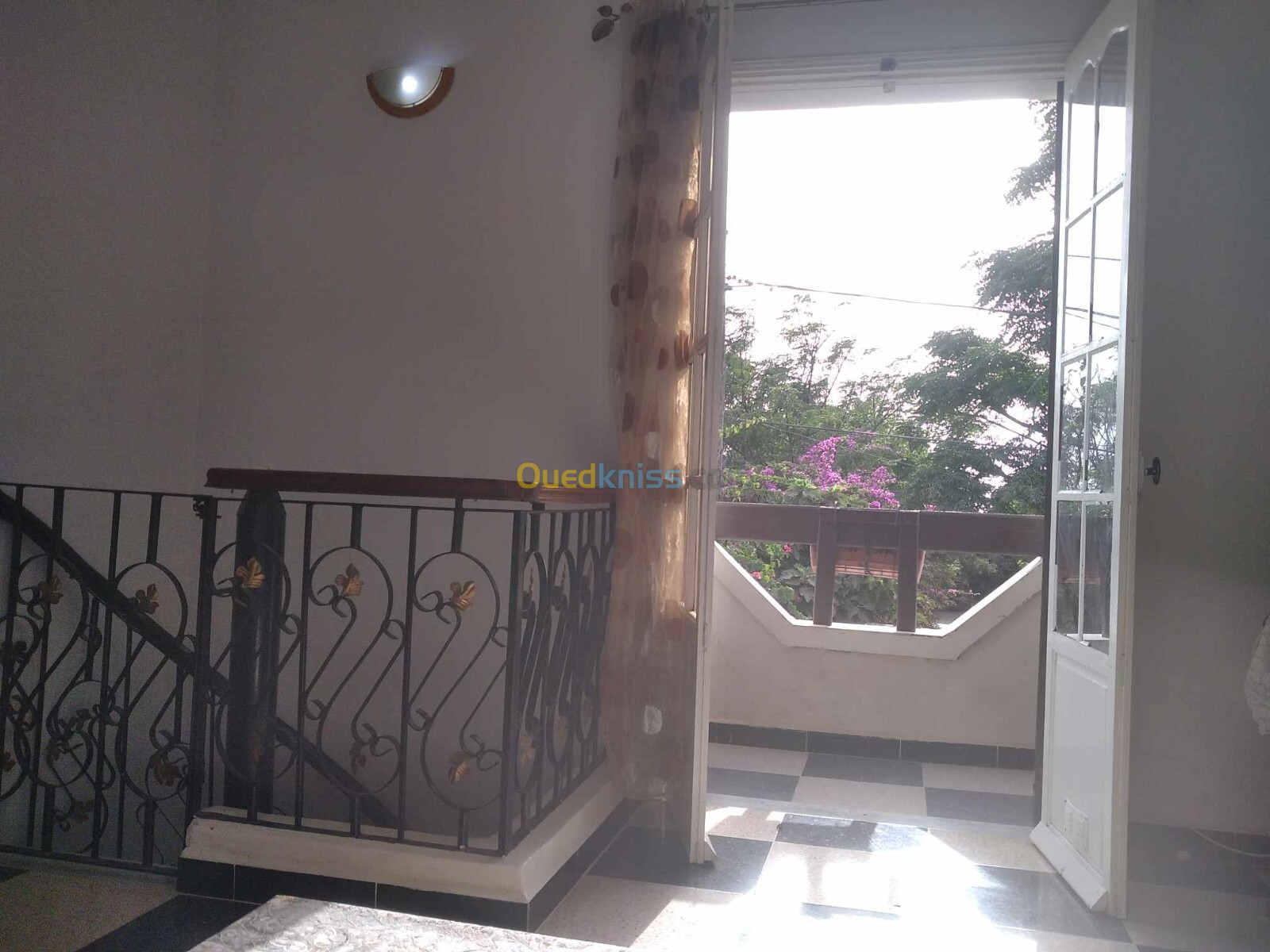 Location vacances Niveau De Villa F2 Alger El marsa