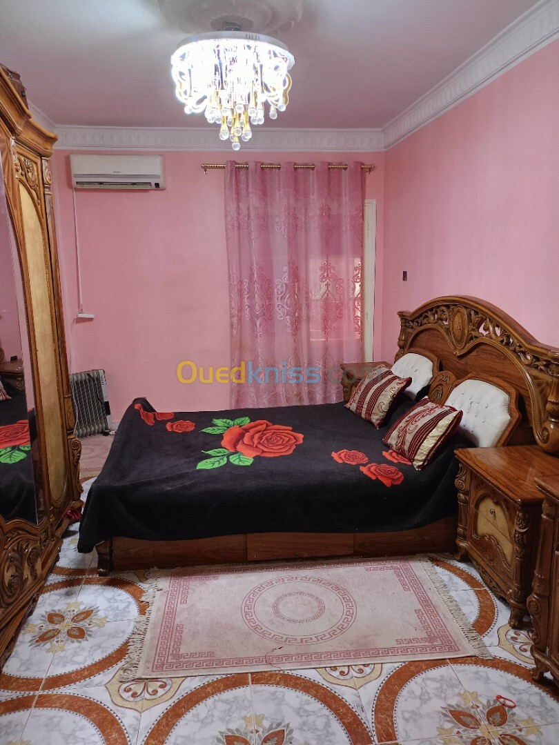 Location Appartement F4 Oum El Bouaghi Ain beida