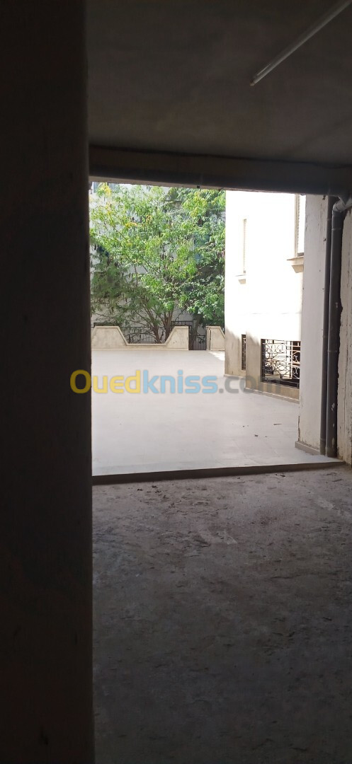 Vente Appartement F5 Annaba Annaba