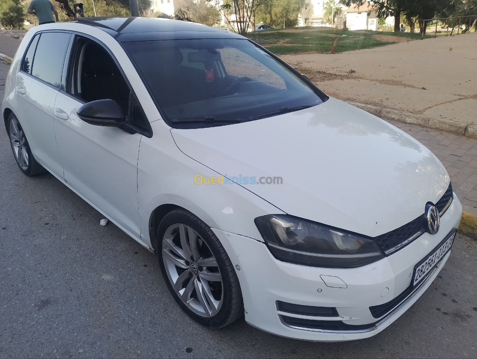 Volkswagen Golf 7 2013 Blue montion