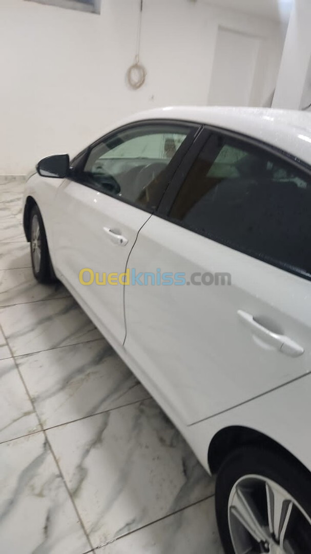 Hyundai Accent RB  4 portes 2019 Accent RB  4 portes