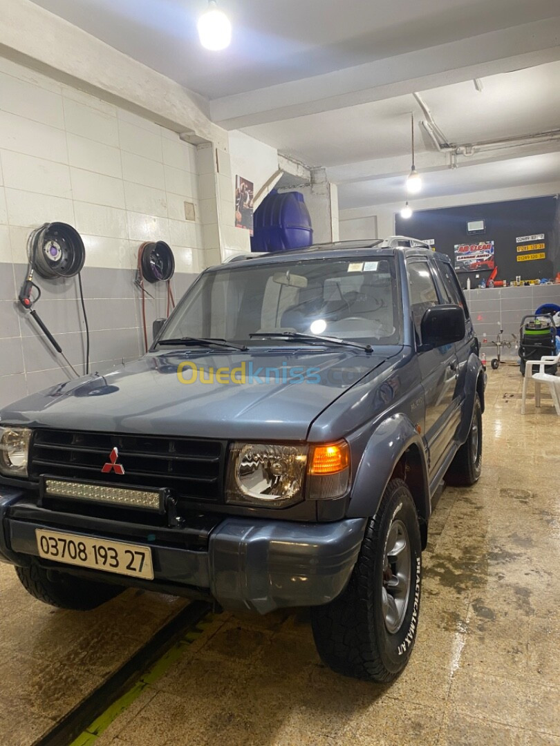 Mitsubishi Pajero Court 1993 Pajero Court