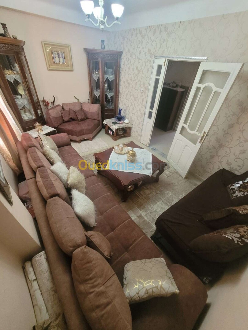 Vente Appartement F4 Chlef Ouled fares